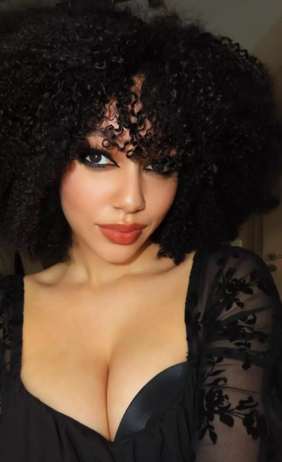 guess my bra size posted by Samiraxoxodarky