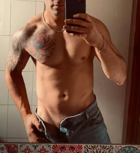 hey guys :) posted by FacuLinusOF