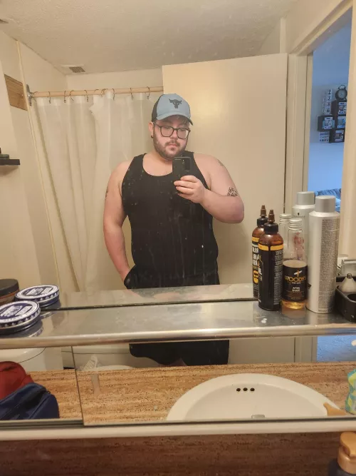 Hope everyone is having a good day!  by Wardzkii