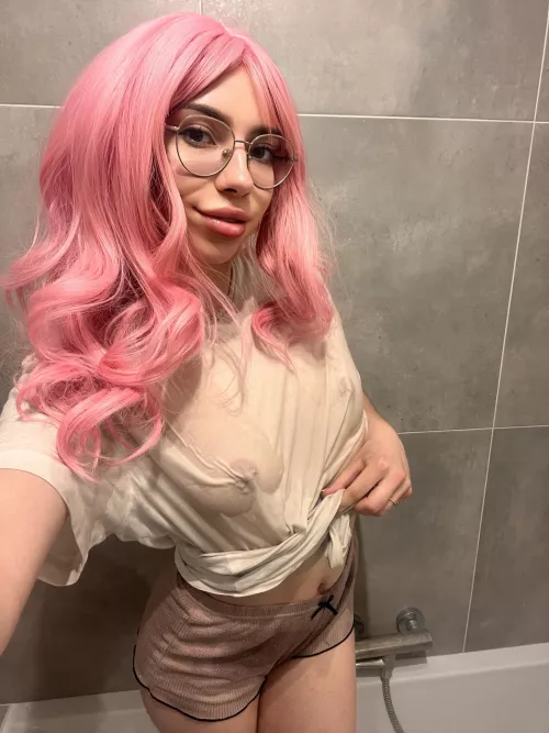 I feel so alone in the bathroom... by jrgagne99