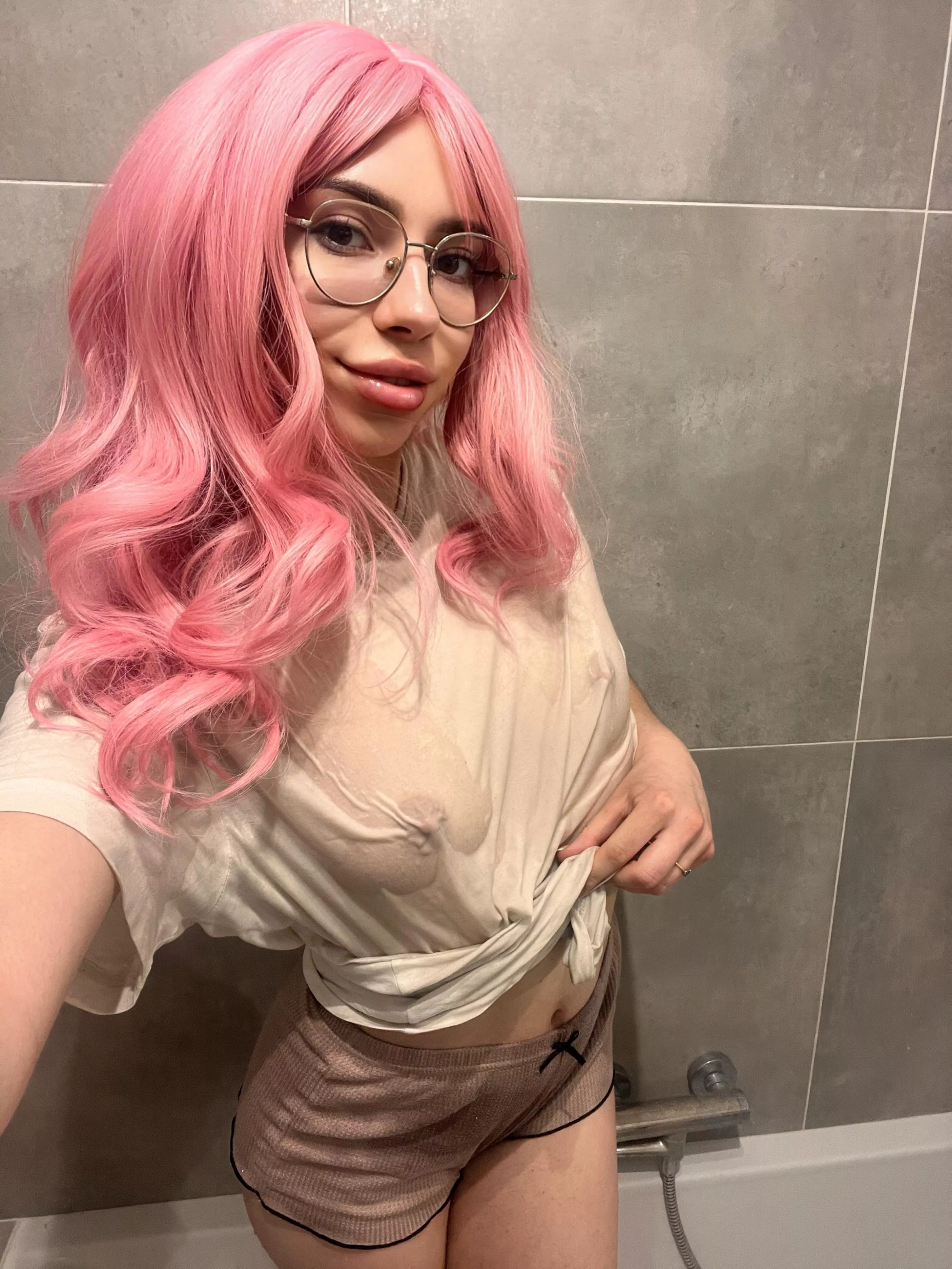 I feel so alone in the bathroom... posted by jrgagne99