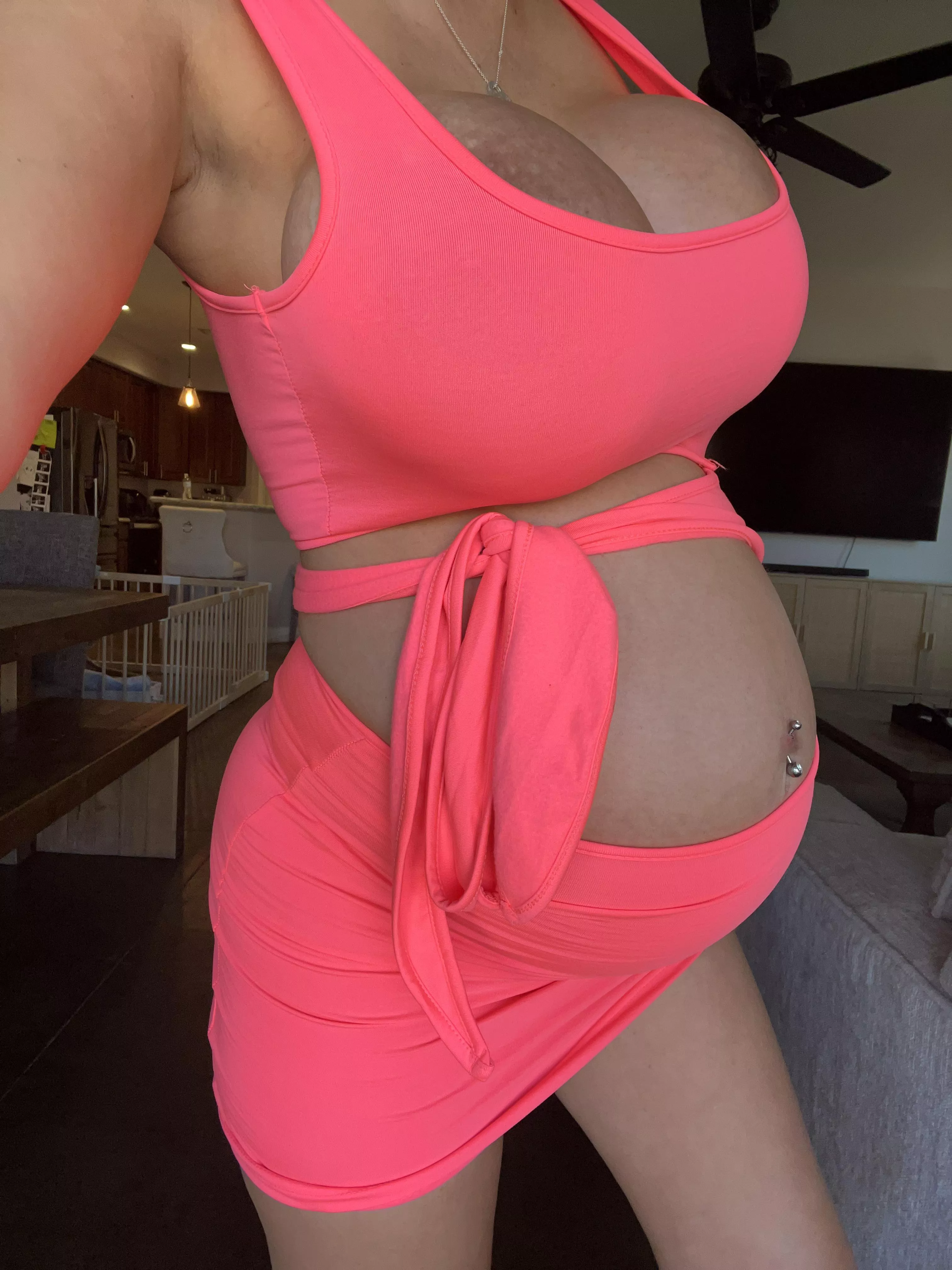 I’m 9 months, would you still let me strip for you? posted by rawrseven