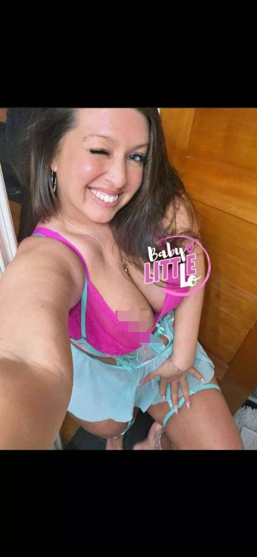 I’m the smiliest mom around  by Babylittlelo