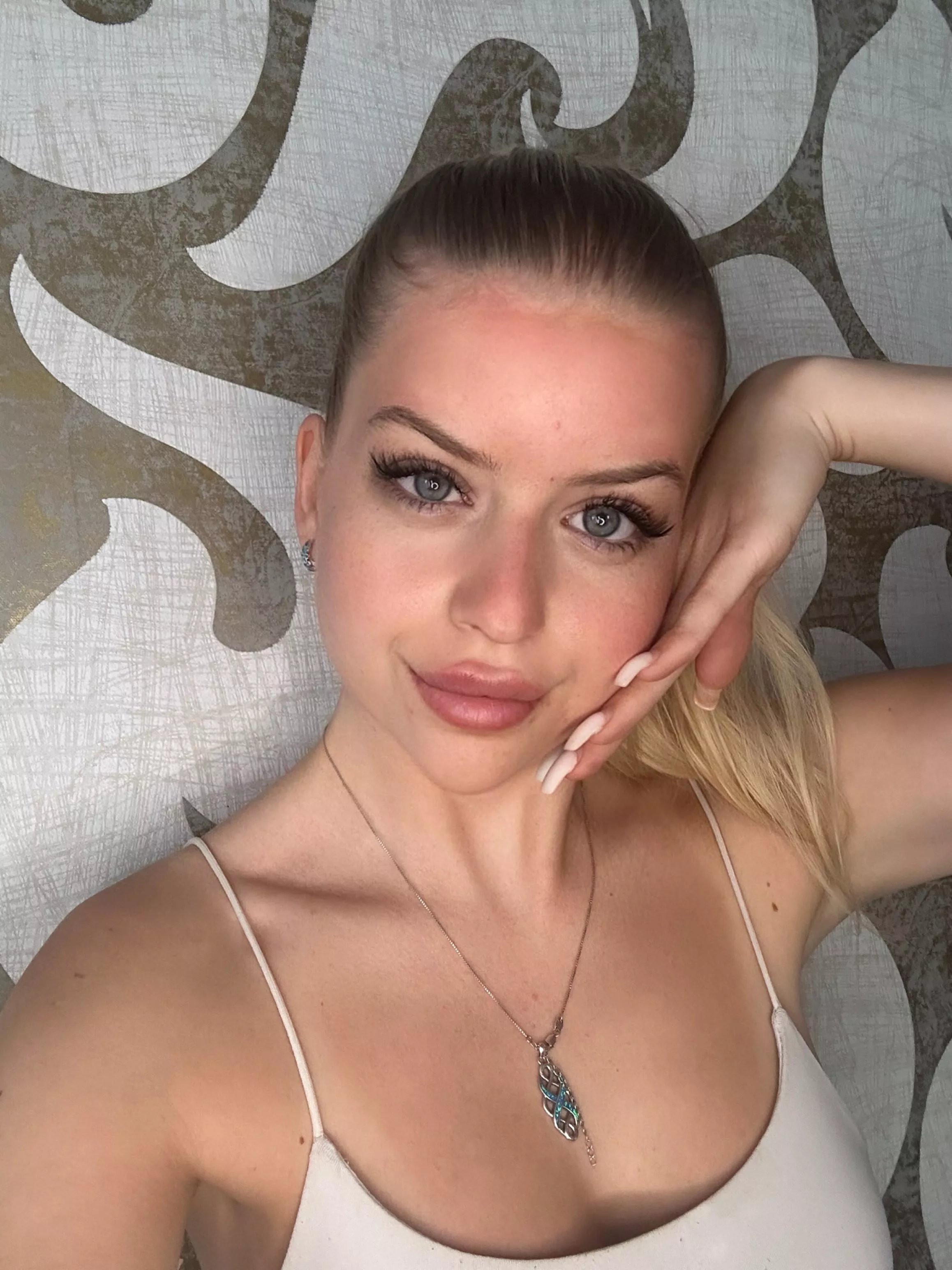 IUTR posted by hannashem