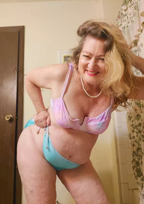 Just ready to pounce today and get you by blondiedi1223