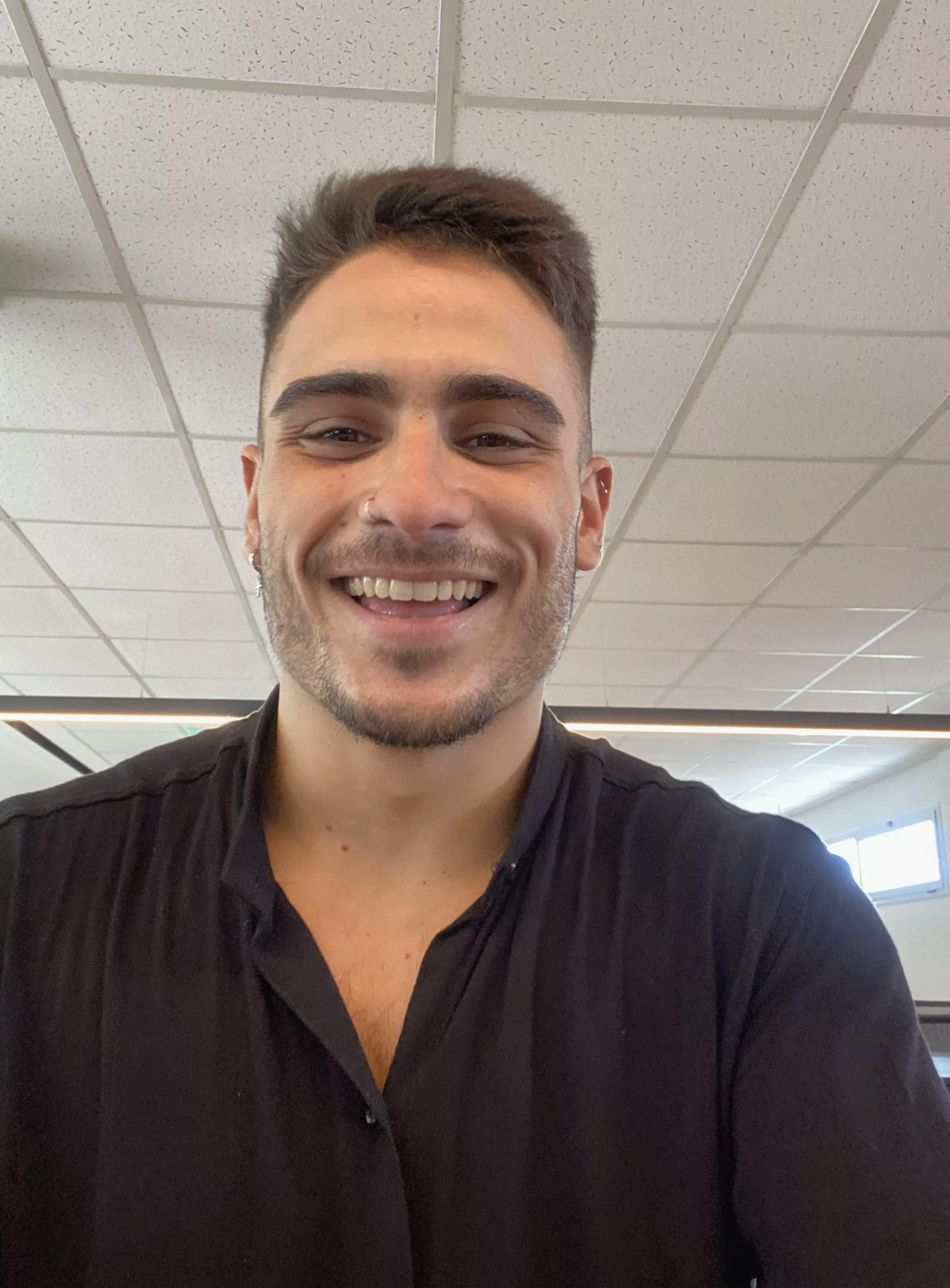 Just smile with me :) posted by SlowStrength929