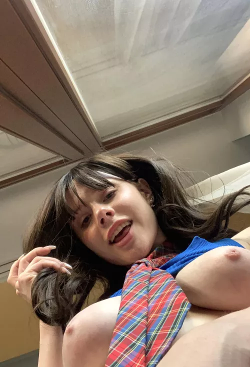 Just turned and still very new to this online nude thing... am i cute by Asantelynice