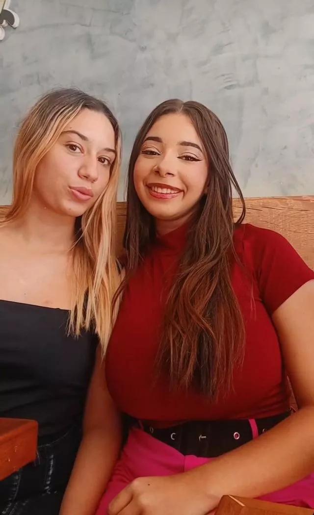 Lady in red 🎶🎵 posted by Holiday_Ad_5921