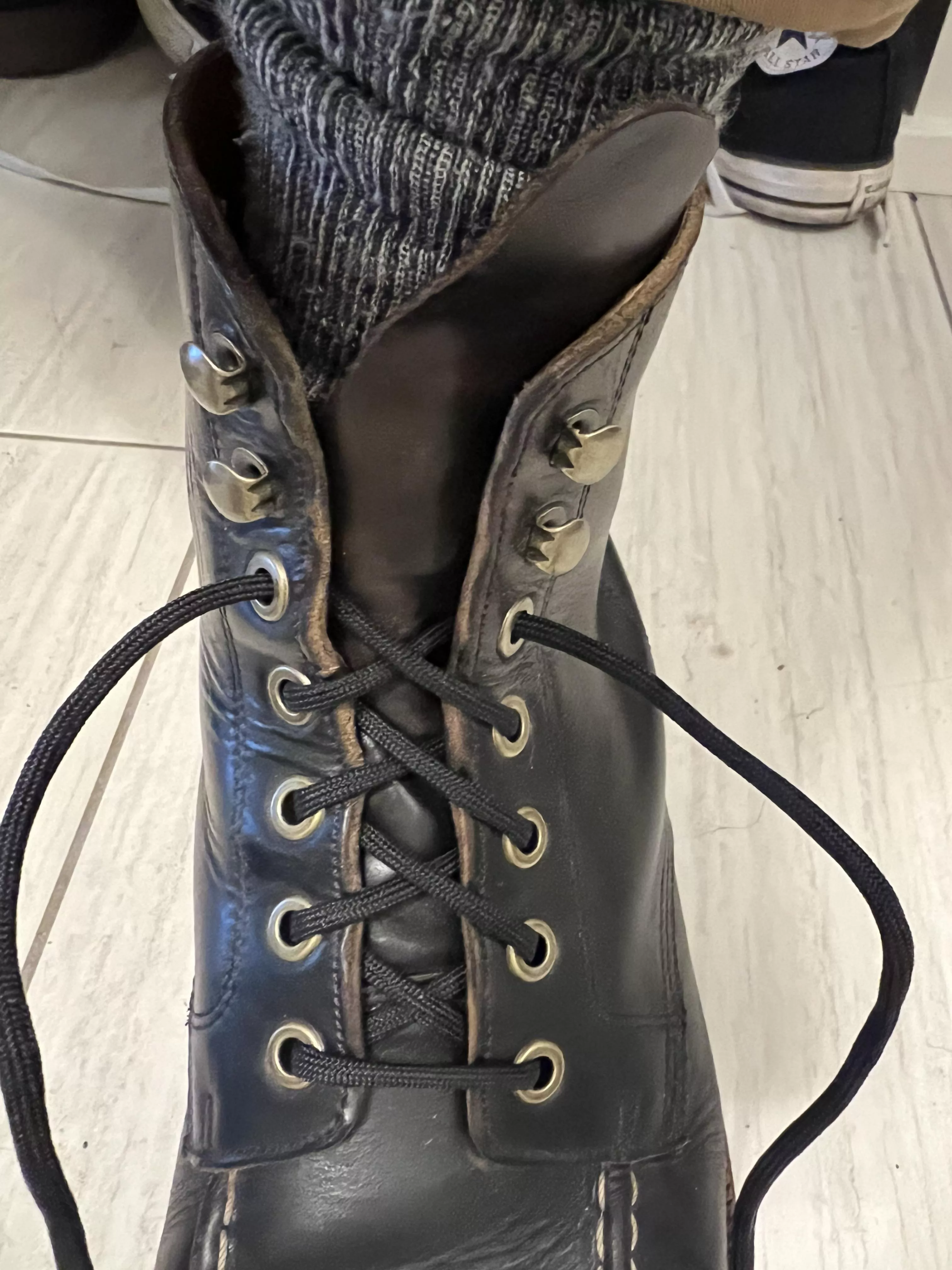 Misaligned Tongue posted by LocoRoho43