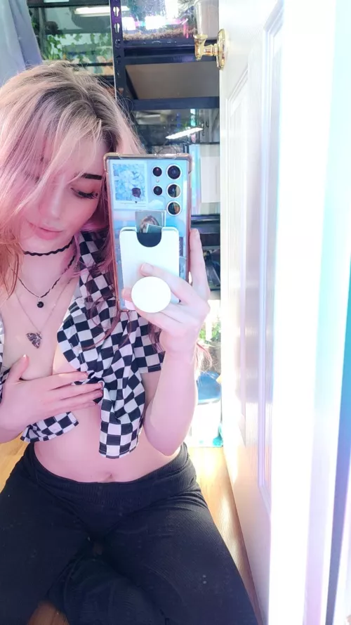 move my hand and let them loose? by GanacheScared3187