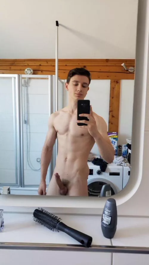 my cock felt so thick this morning by leandavexx