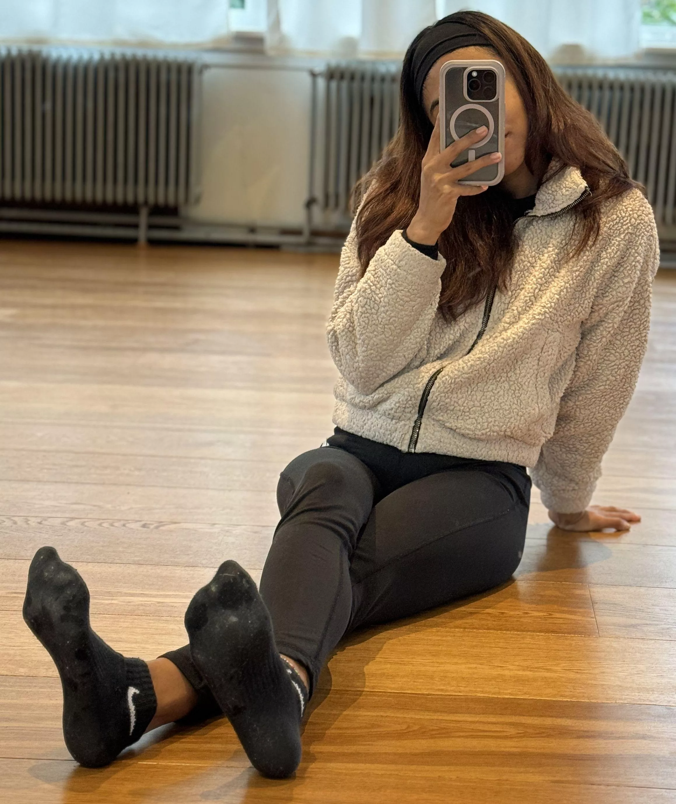 My post-workout scent 😈 posted by isa_stillsinning