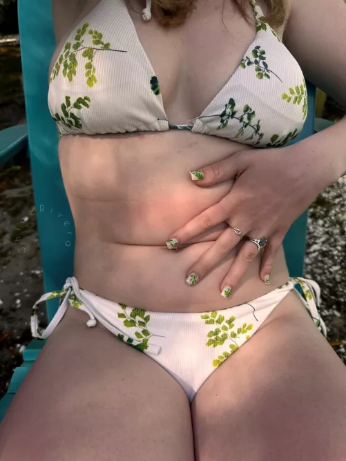 Outdoorsy type by CornStarRivera