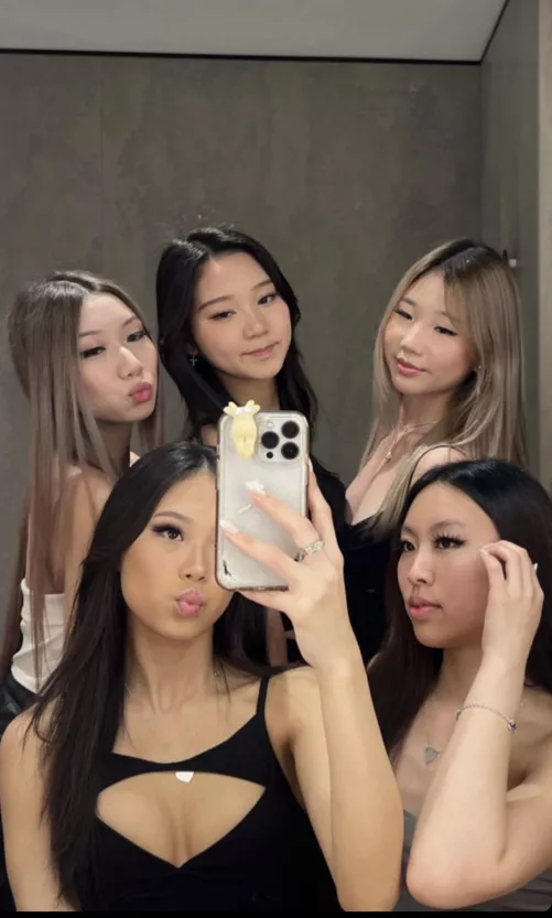 pick one 🔵🔵🔵🔵🔵🔵🔵🔵🔵🔵🔵🔵🔵🔵🔵 by SignalBluee