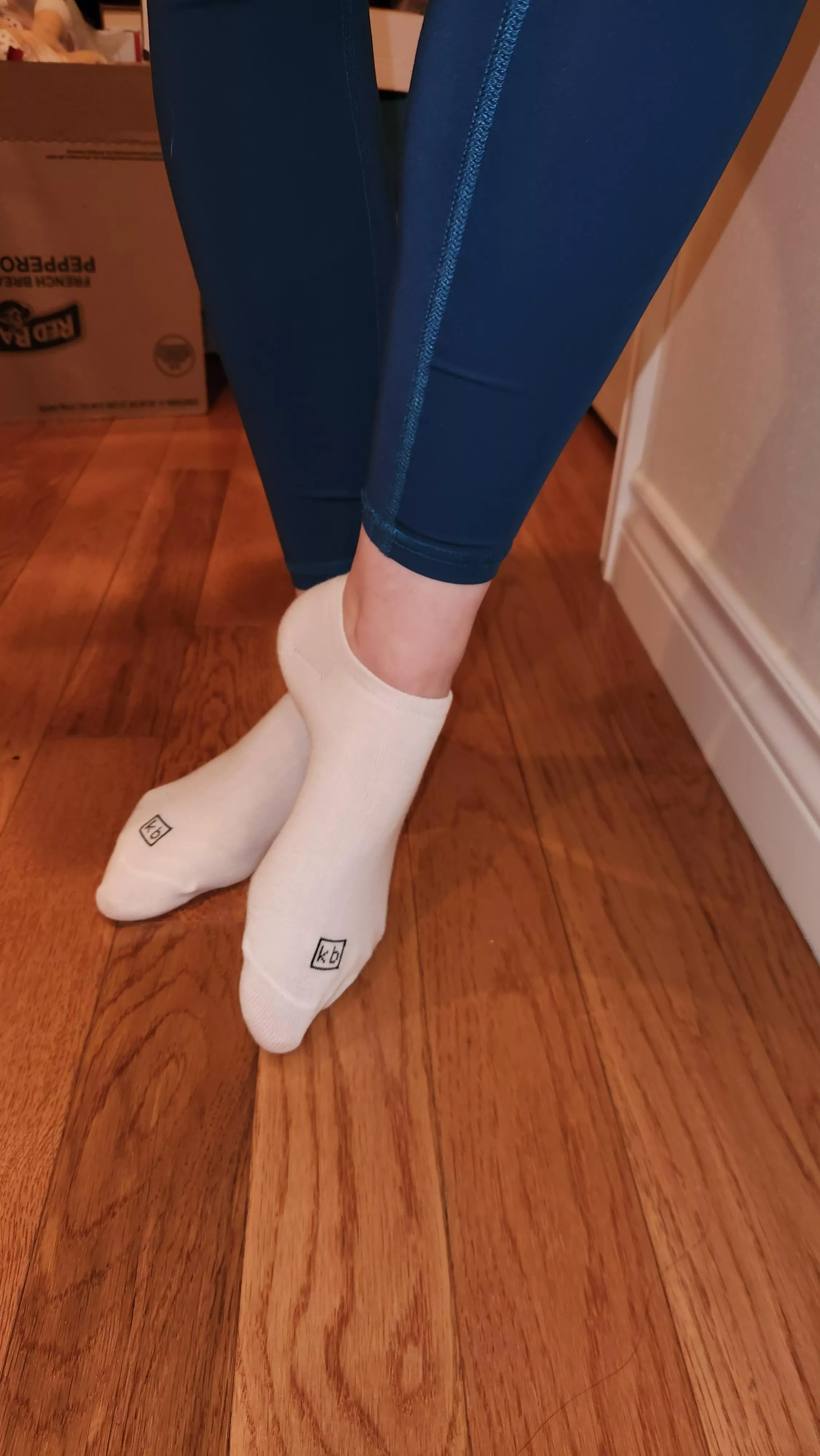 Such white perfection  posted by leggingsgirl15