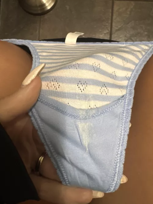 Sweet warm MILF cream fresh from the source.  by ktcoxx