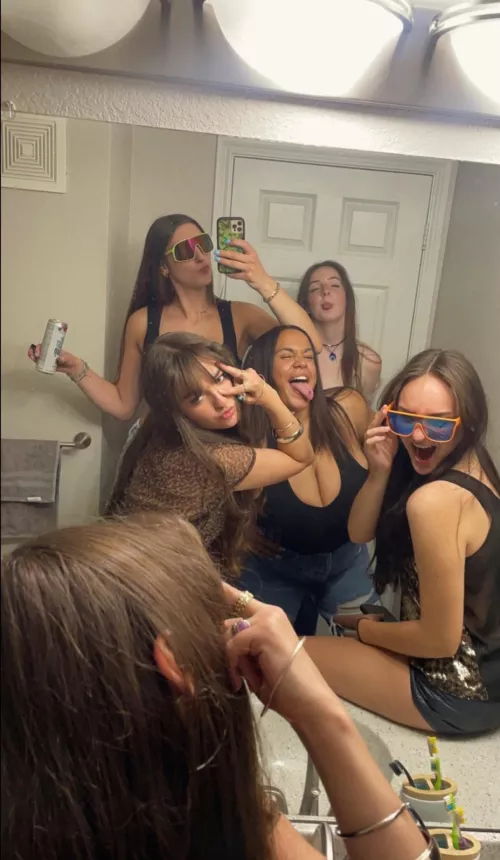 They all want to surround her by New_Toe1755