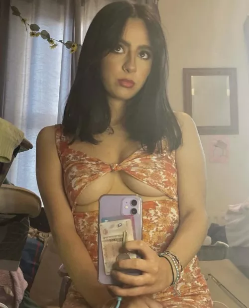 Under 🍒 by pisai96