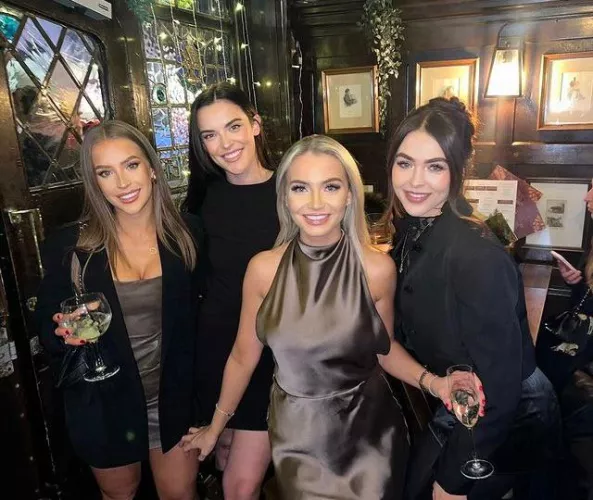 Which classy girl? by grandpamark1961