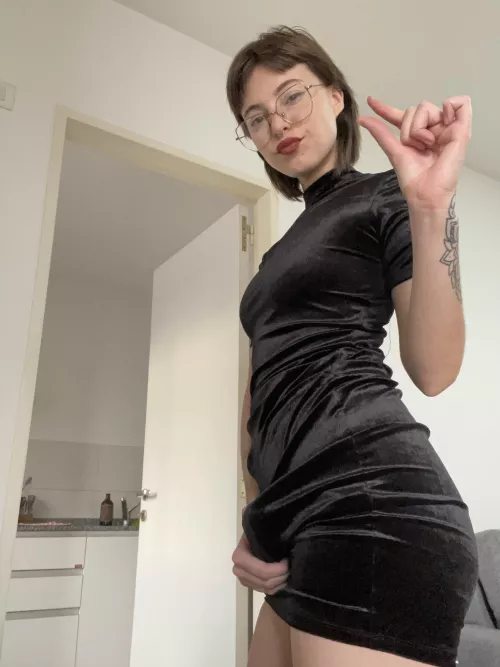 Would this cock be able to fit in your ass?  by eieilola