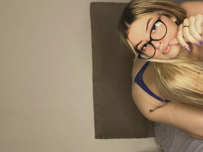 Would you fuck me even though I am only 19 yo? ?? by mattmayhem1