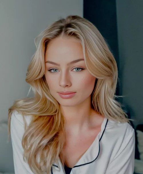 Always classy even at home by FatalCuratsor