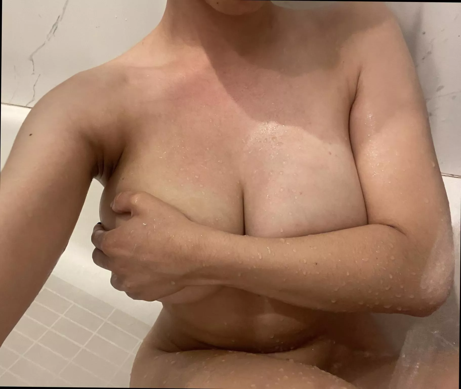 are you into my wet pits? posted by stihlydan