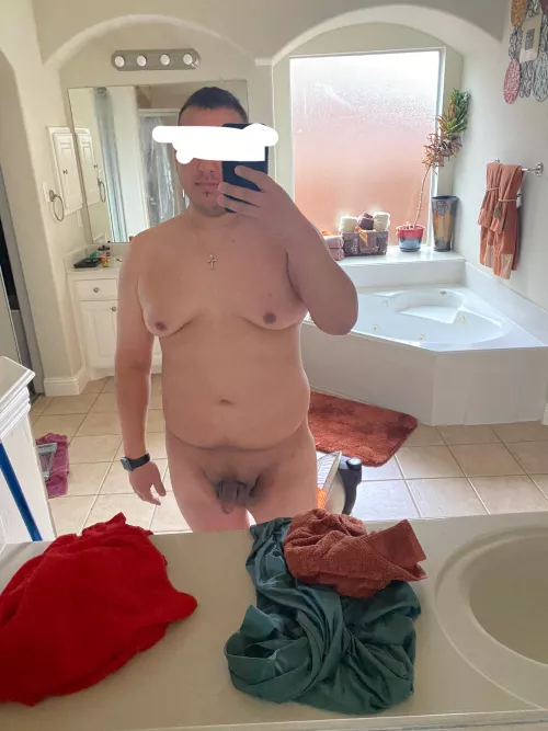Been trying to get into shape, was wondering what y’all think on the progress so far. (33) (m) by juazer3