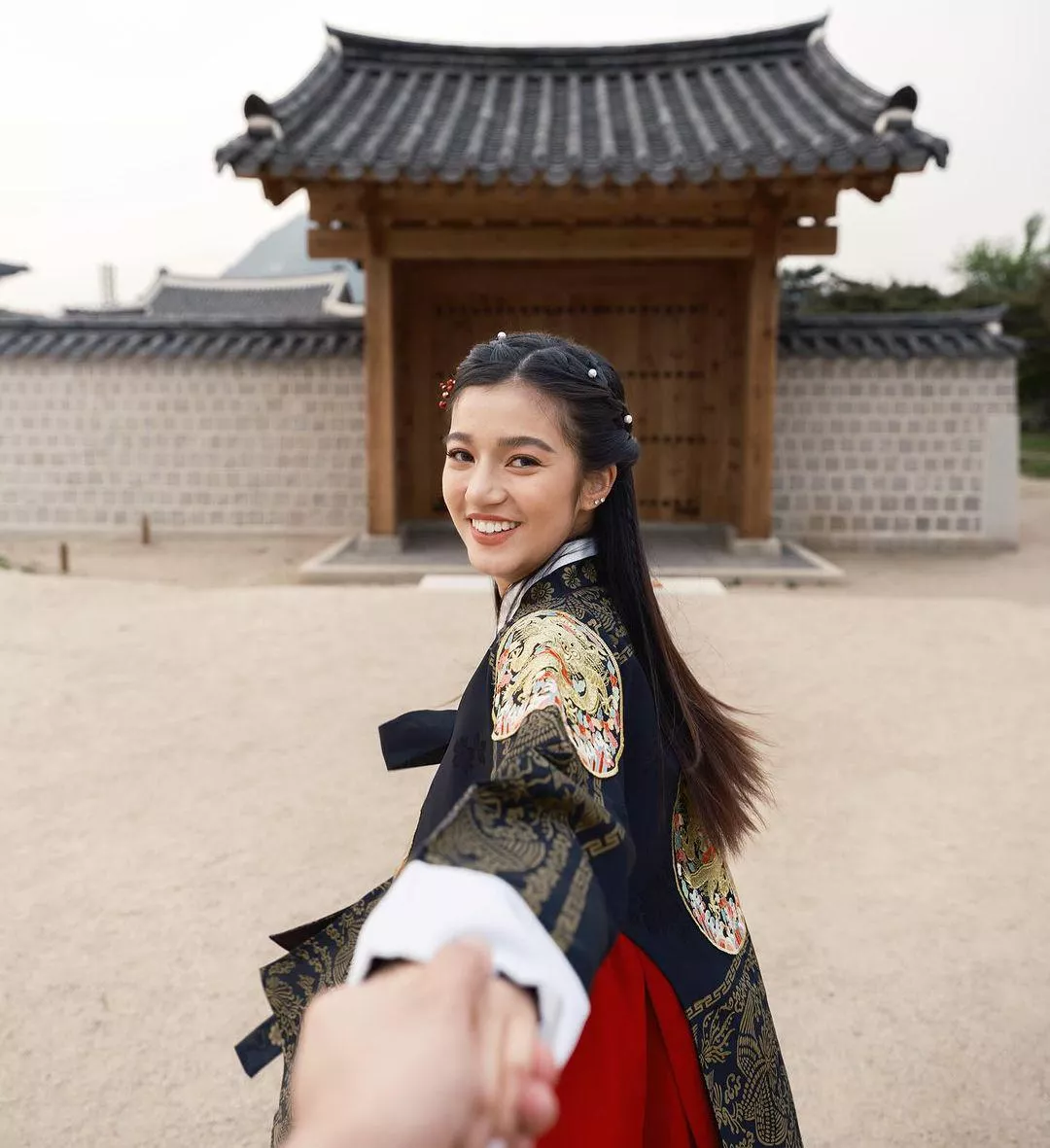 Belle Mariano
 posted by Atlast_89P13