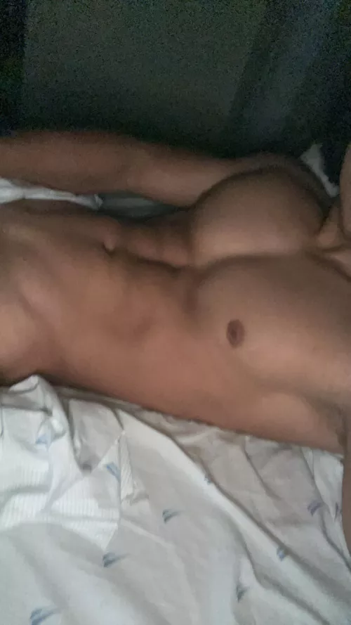 Can someone keep me warm by ParsleyValuable1310