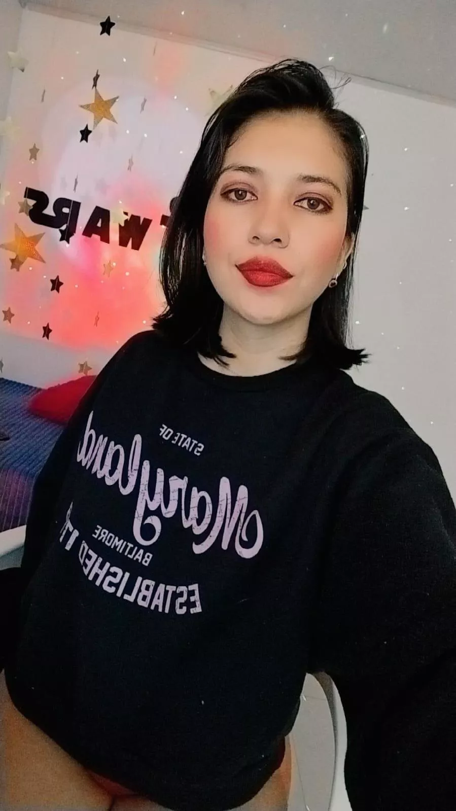 CB: [ lina_bedoya ] Come and taste my juicy posted by Lina_bedoya