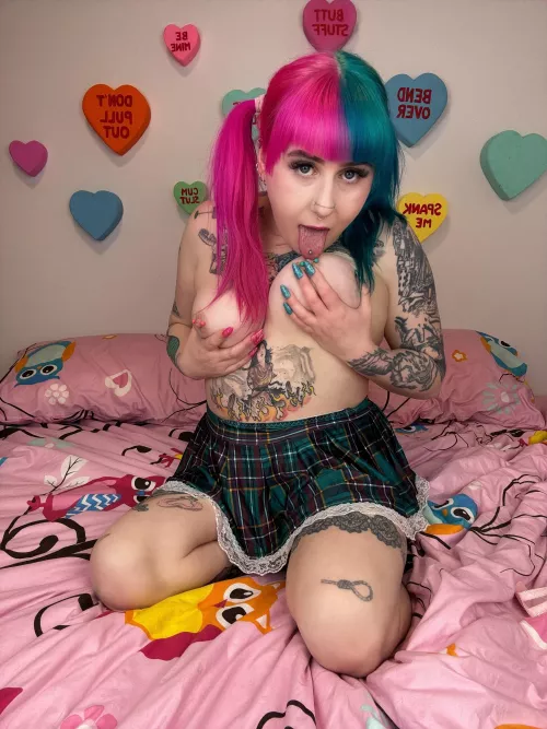 Did you know it's possible to orgasm from nipple play alone by MickeyMountains