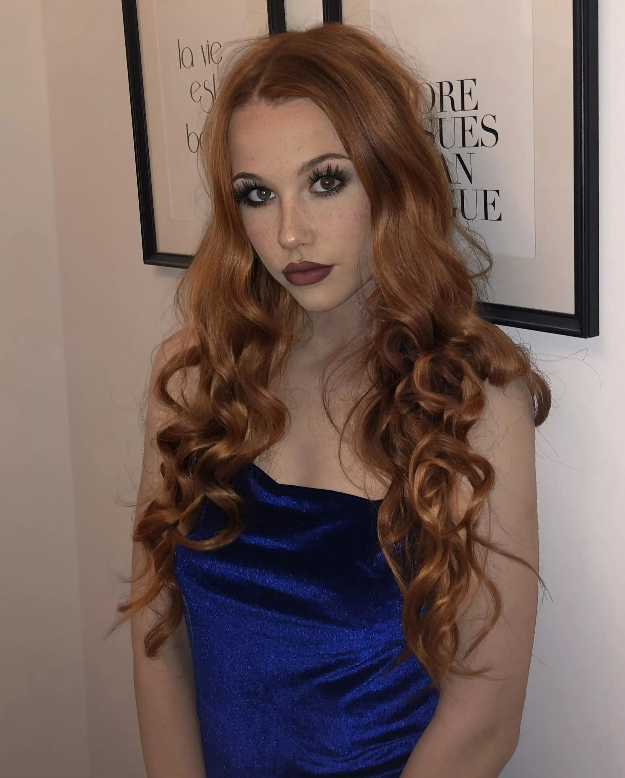 do I look good in blue ? posted by cutelittlelina