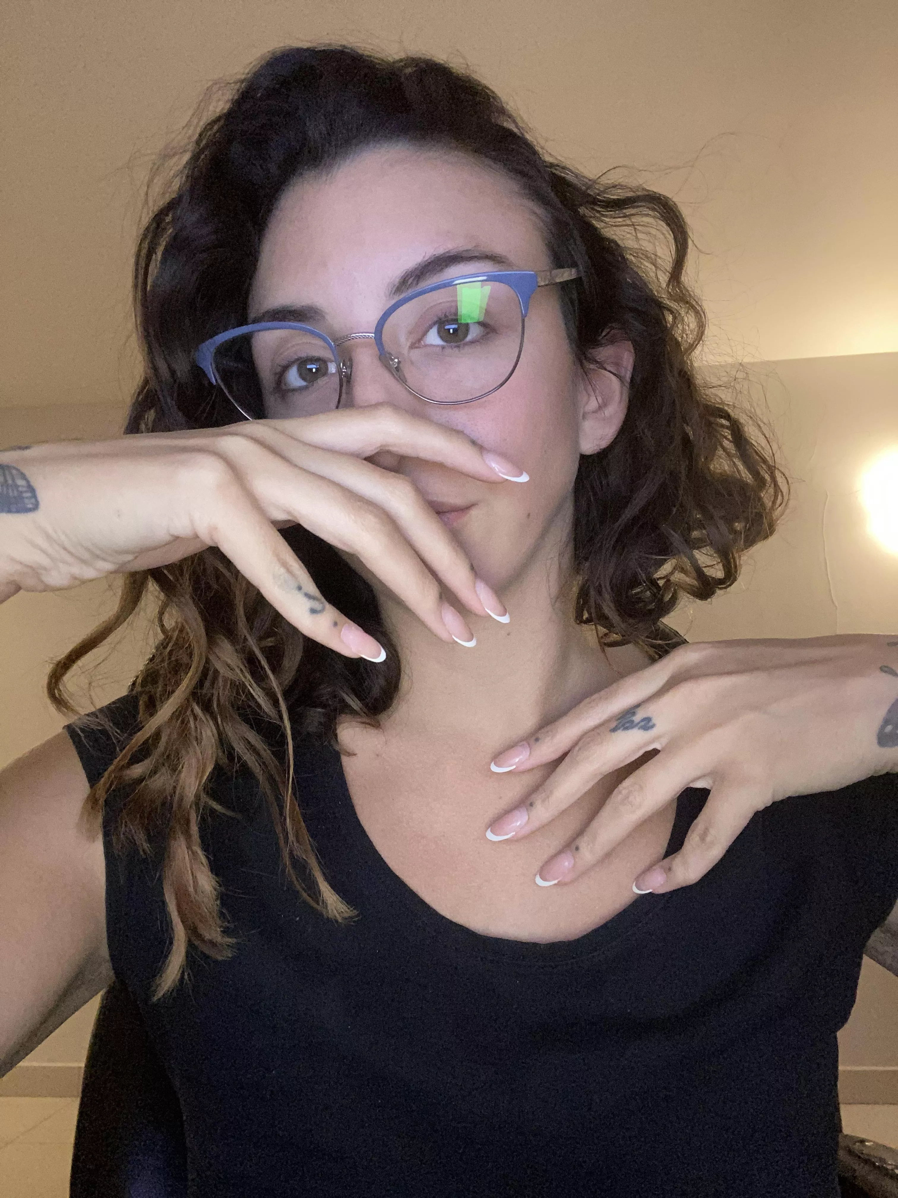 Do you like my color babe? posted by melbkush