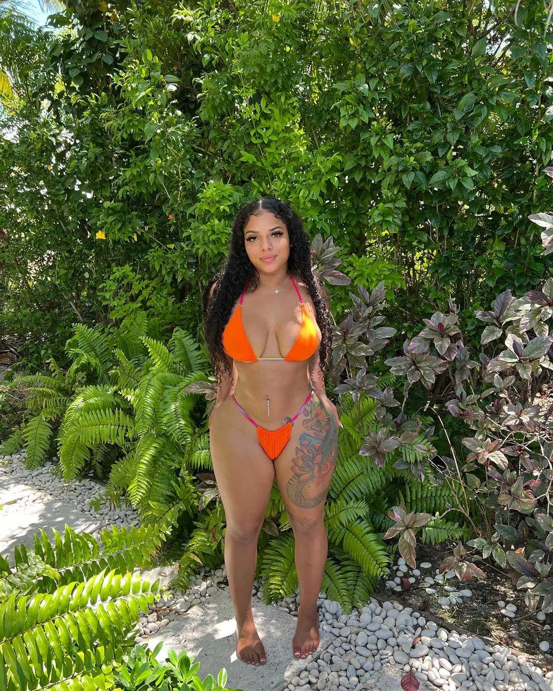 Get a taste of this juicy body. posted by FlirtyWhisperer