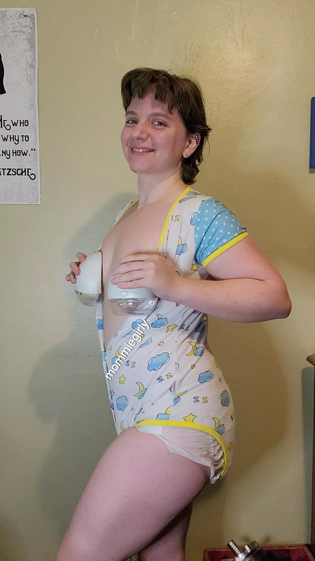 How do you feel if I made milkies for daddy? posted by mommie_girly