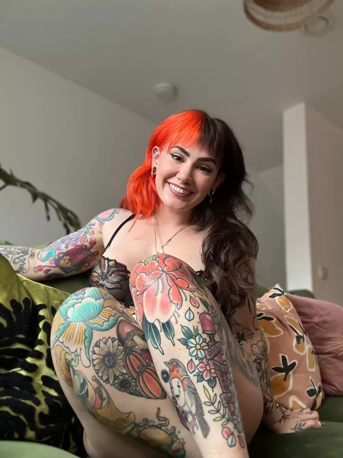 I am so colourful 🥹 by power_midget