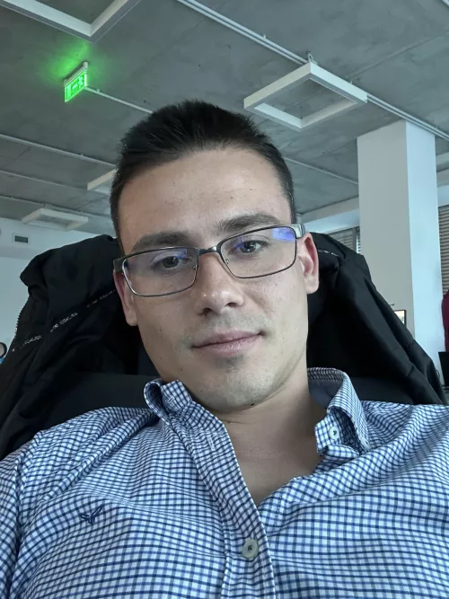 I was wondering, if this office way is found boring, or it brings up some other type of feelings [25] by ReliableVampire