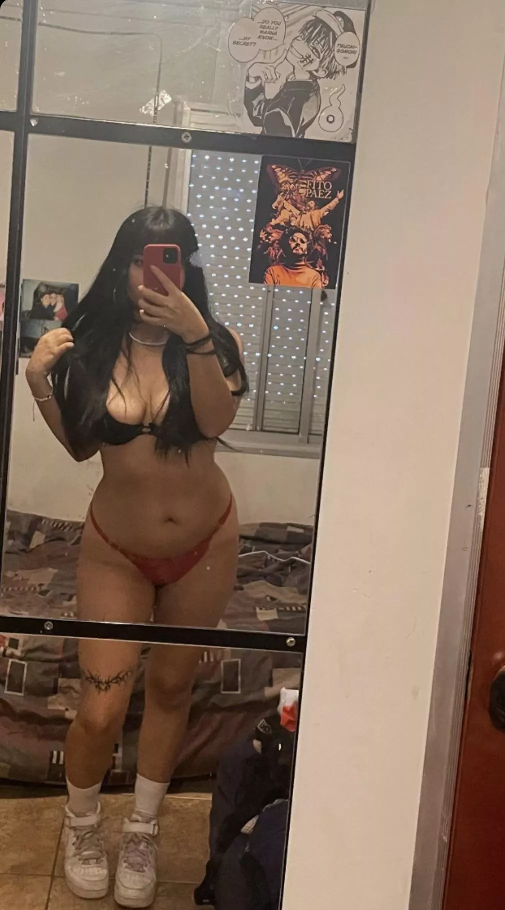 Lonely and horny posted by Specialist_Papaya643