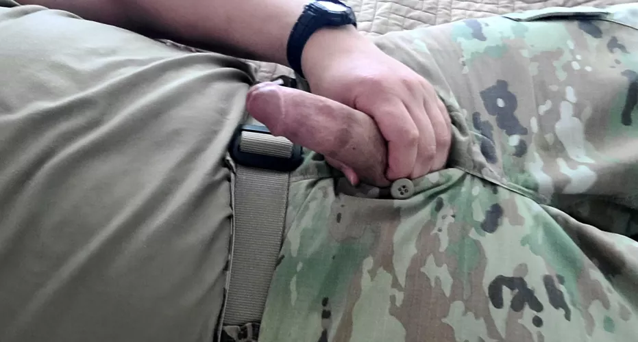 Lunch break by bigdaddyforyou86