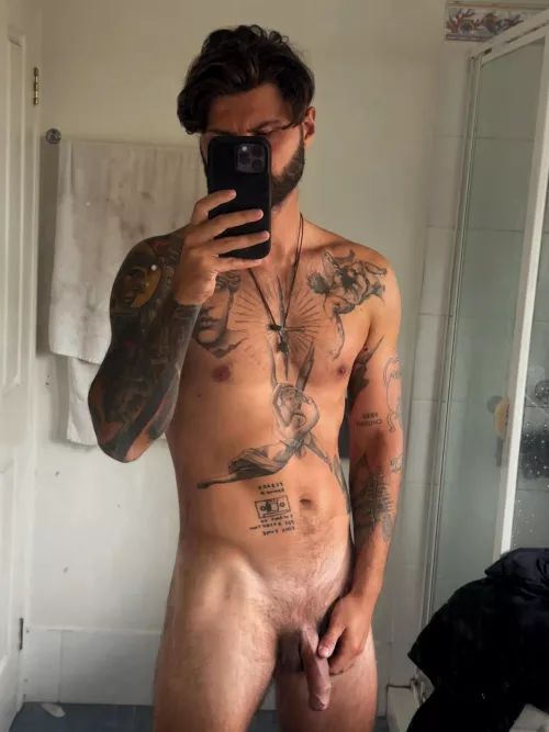 Need someone I can send nudes to by Live-Progress-195