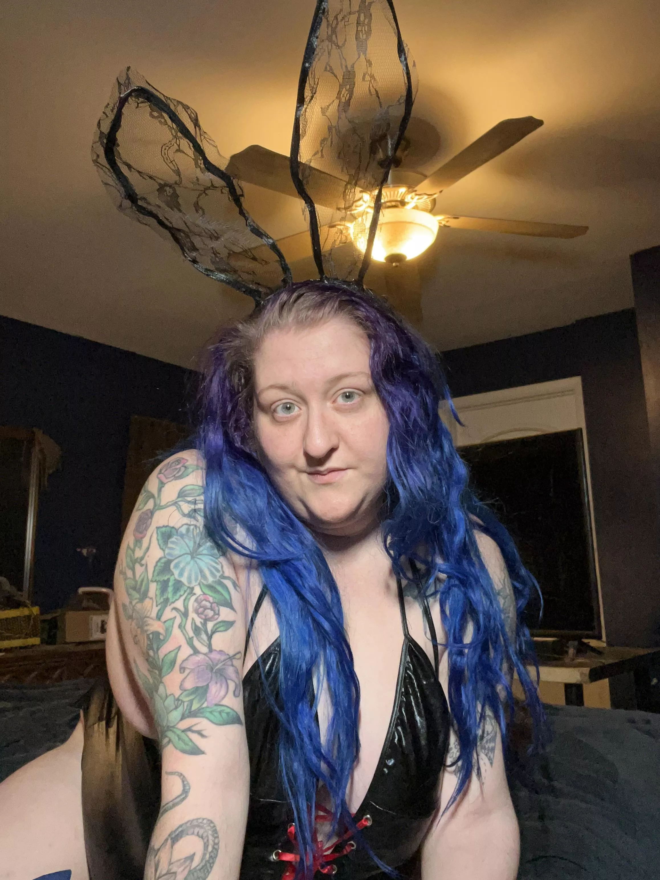 Pull my blue hair while we fuck ;)  posted by SolaG2nd