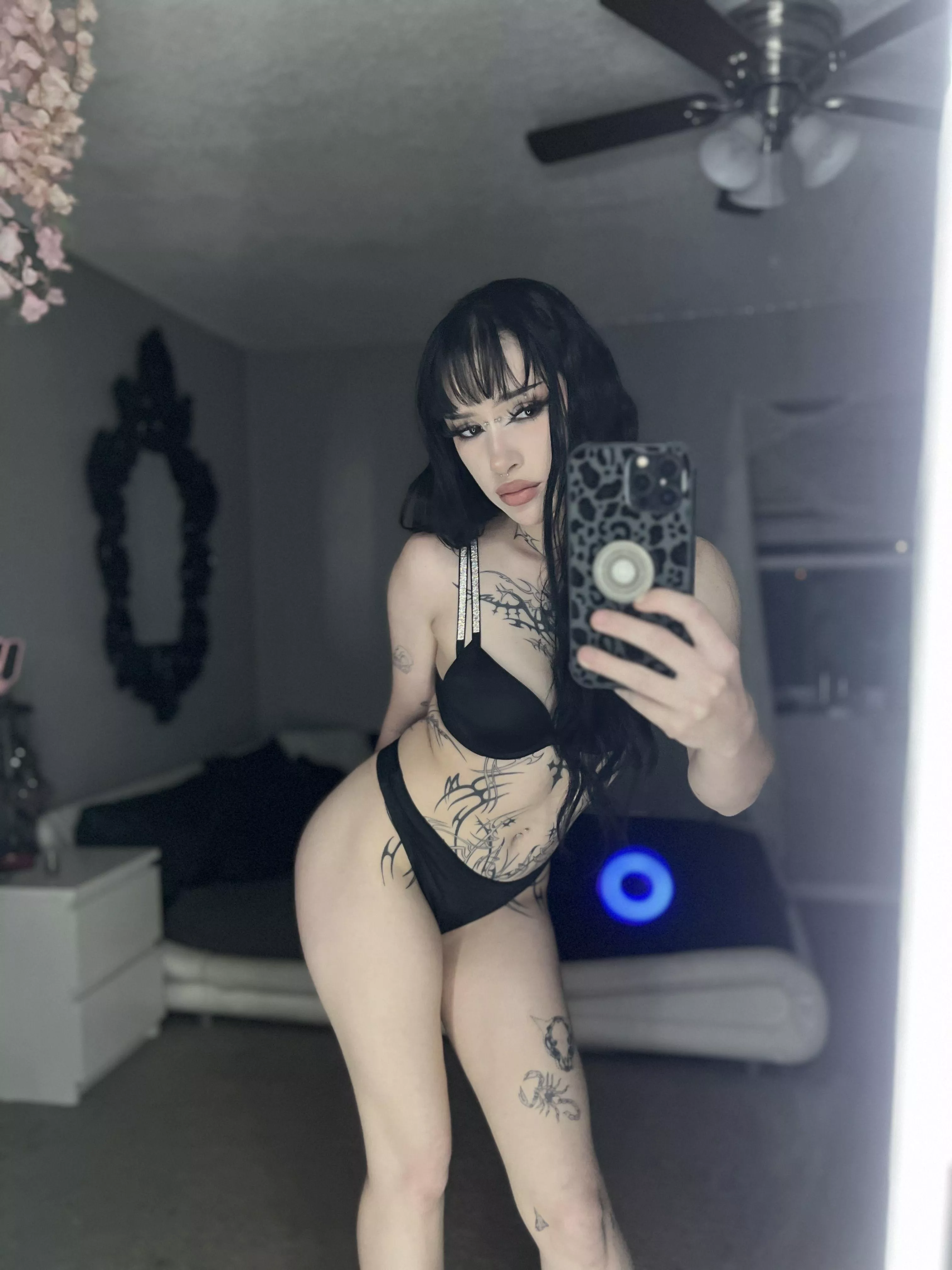 Return Our 3P Tools/Apps posted by Cyber-goth