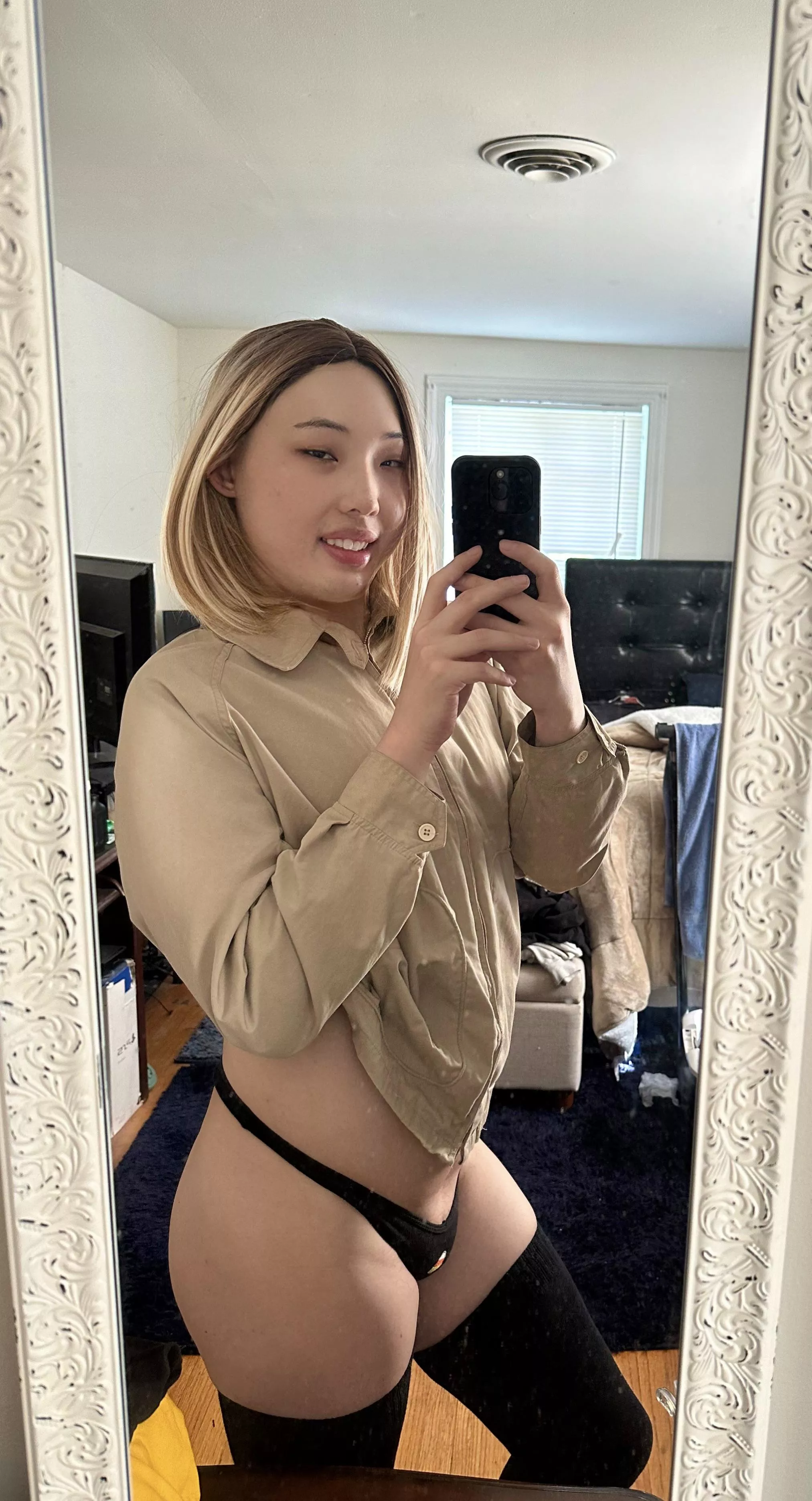 rise & shine it’s hump day! 😉 posted by _missinginaction