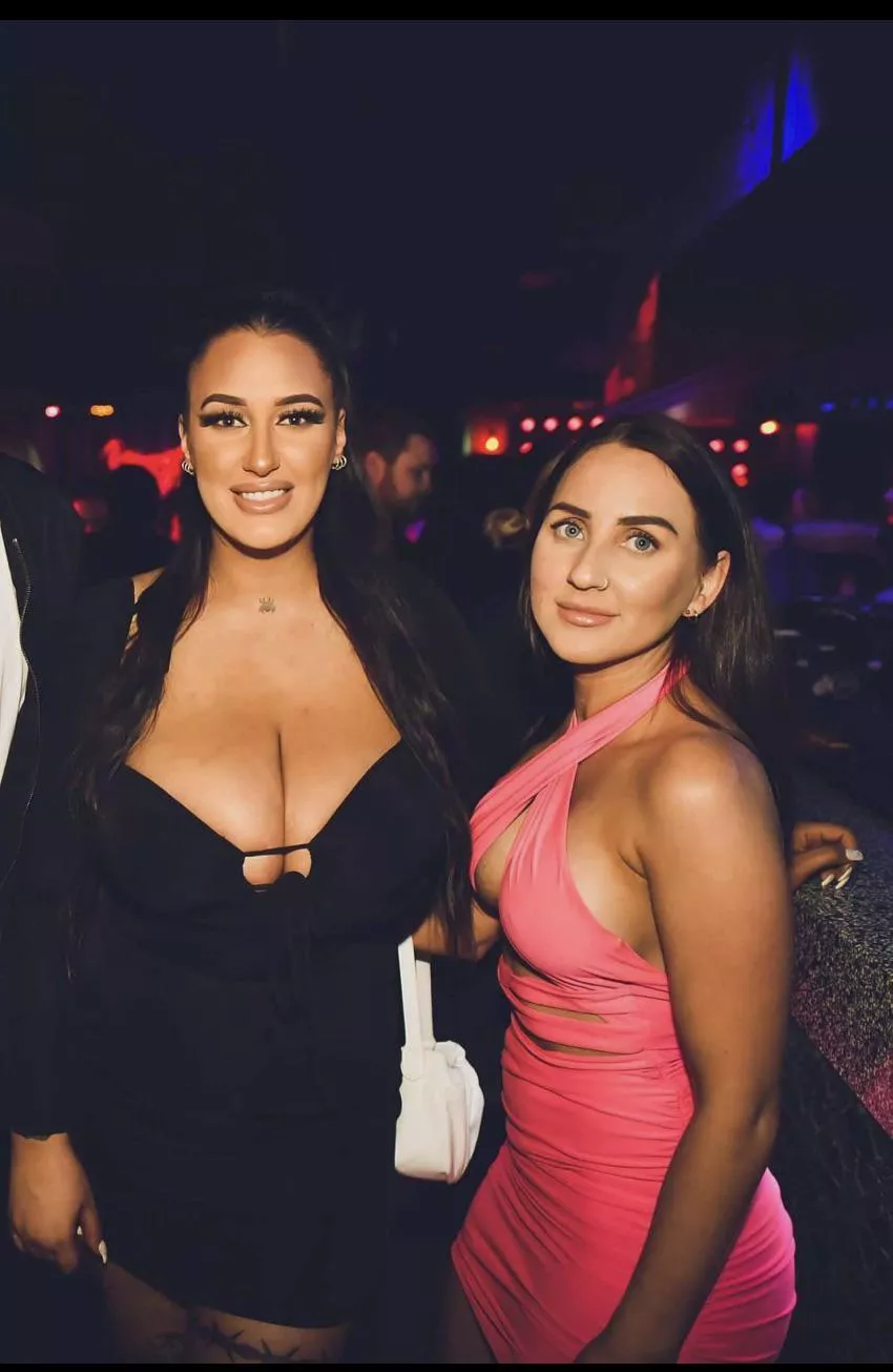 She’s not smiling  posted by basedgod1708