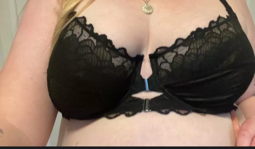 Take it off and they are yours for the day posted by bimbomomm