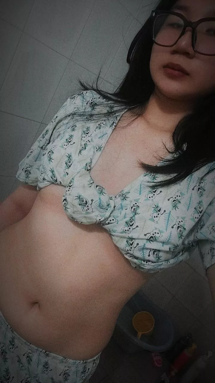 Vietnamese 🇻🇳 posted by Cute_Singer_389