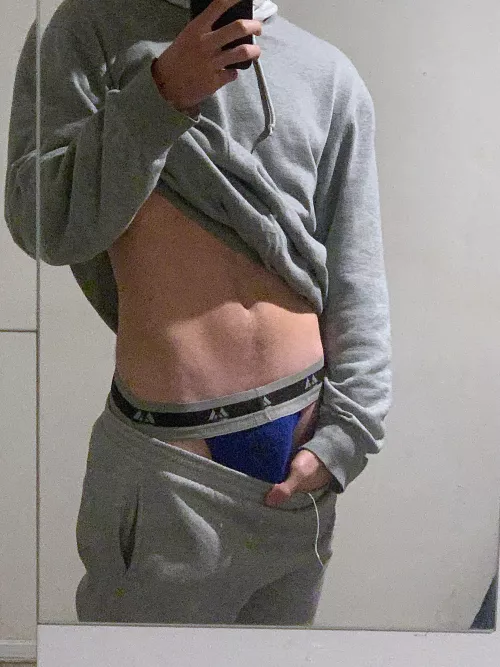 Wanna do a workout together? :) by cedarwoods_01