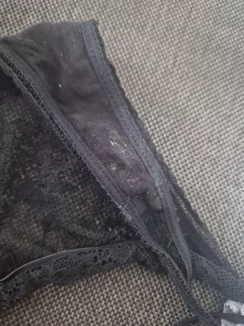 Wifes from yesterday  by ScaryYogurt5517