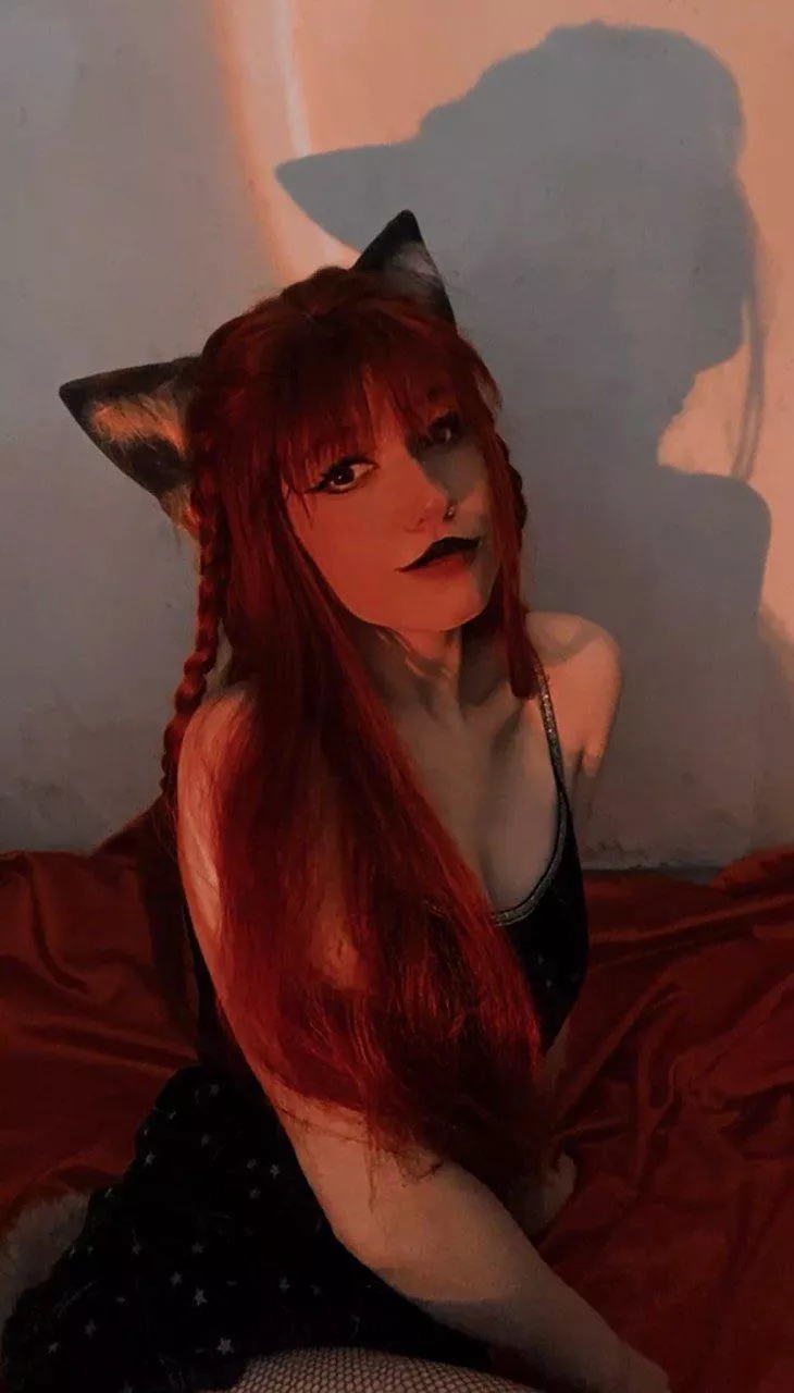 Will you choose me? posted by Luna_foxie